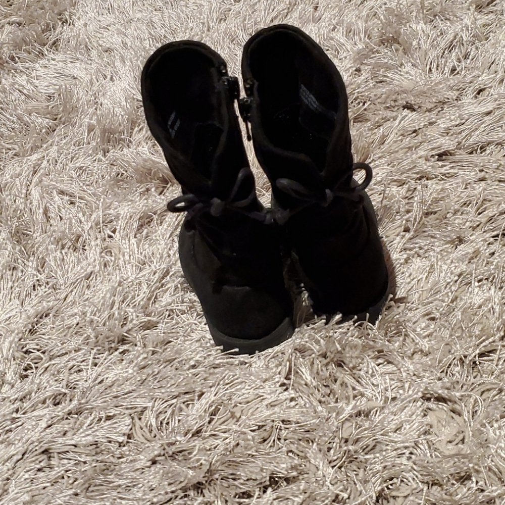 Baby black boots